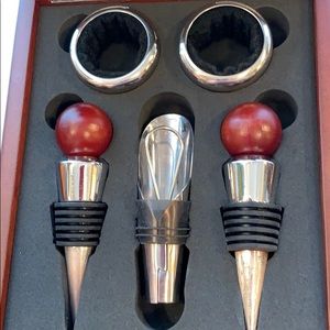 BROOKSTONE ROSEWOOD WINE ACCESSORIES 6PCS FITTED